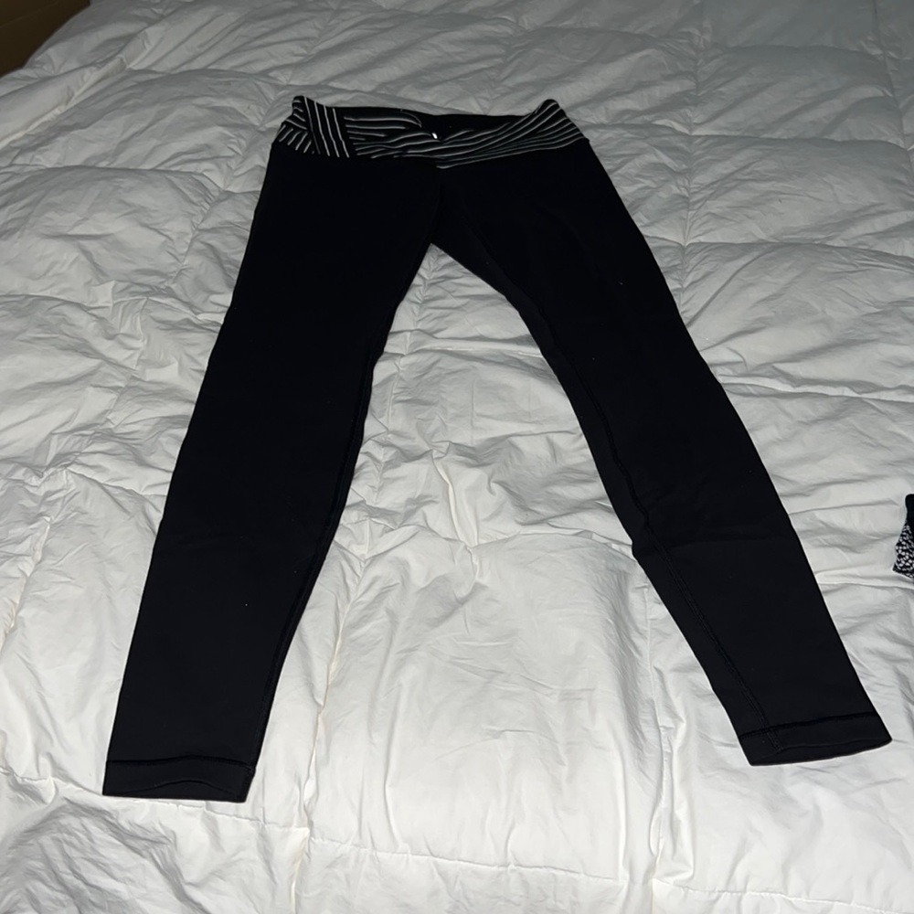 Lululemon leggings and shorts